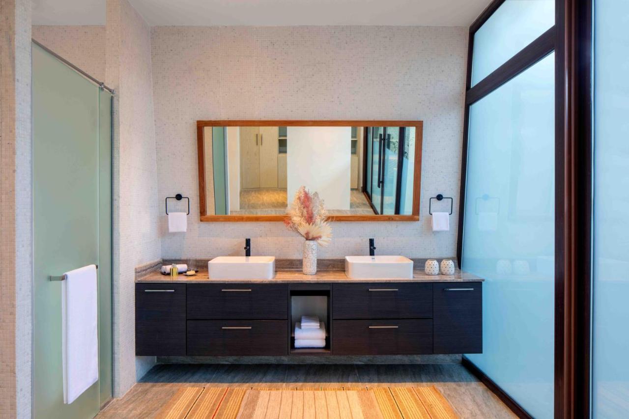 Anantara World Islands Dubai Resort Kamer foto